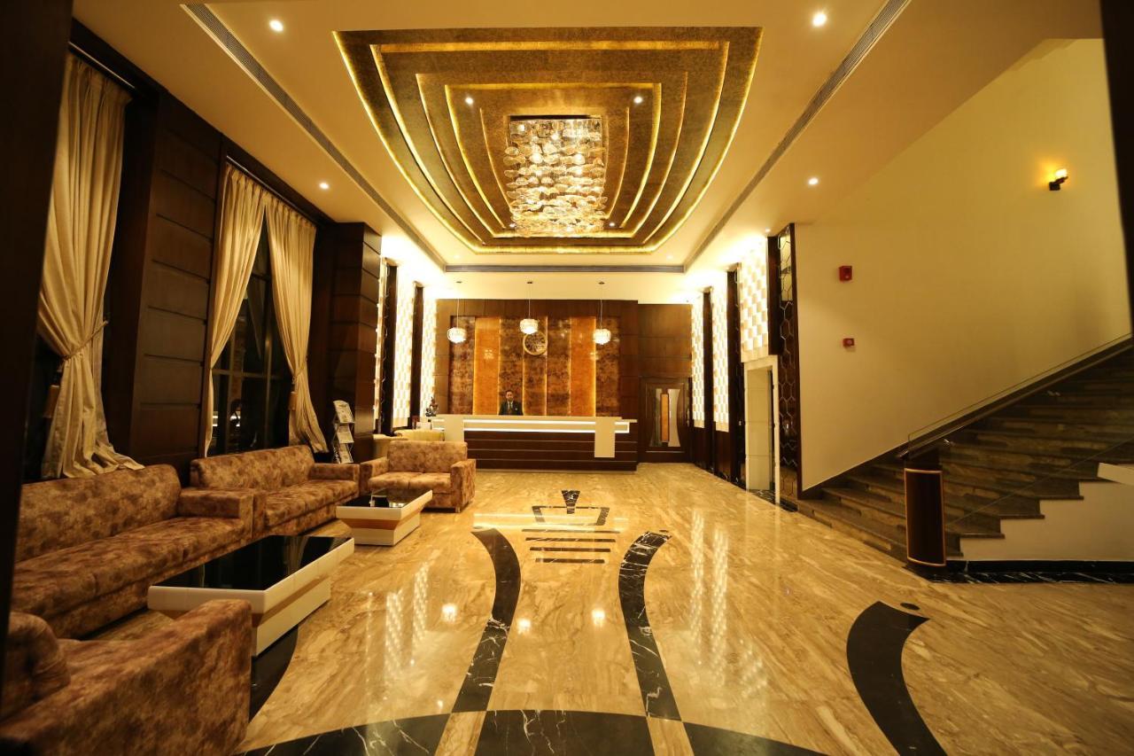 Hotel Prince Viraj Jabalpur Exteriér fotografie