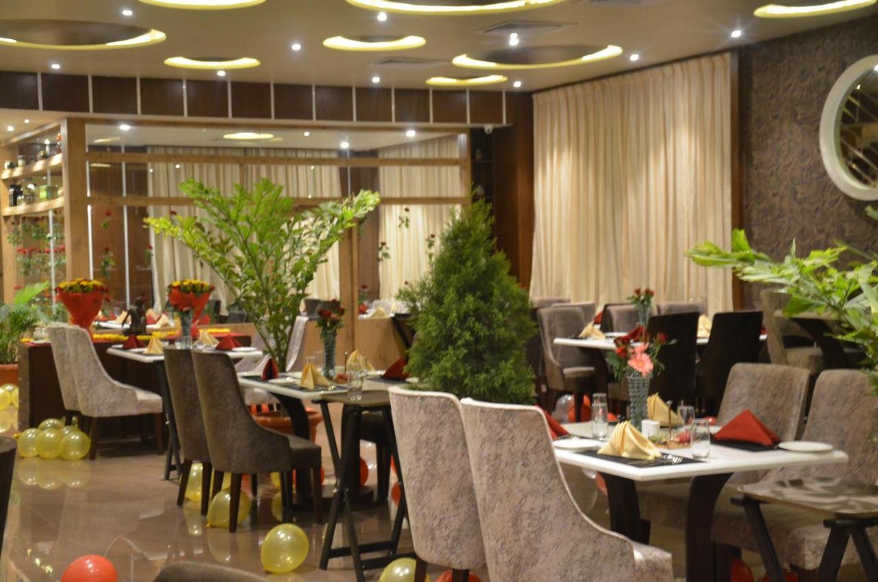 Hotel Prince Viraj Jabalpur Exteriér fotografie